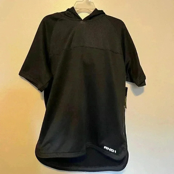 AND1 Men Sweatshirt L Black Hoodie Logo Spellout Short Sleeve Pullover N… - Picture 1 of 7